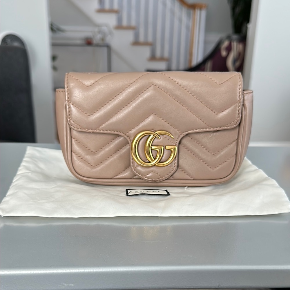 Gucci Marmont super mini bag in dusty nude color (called taupe)